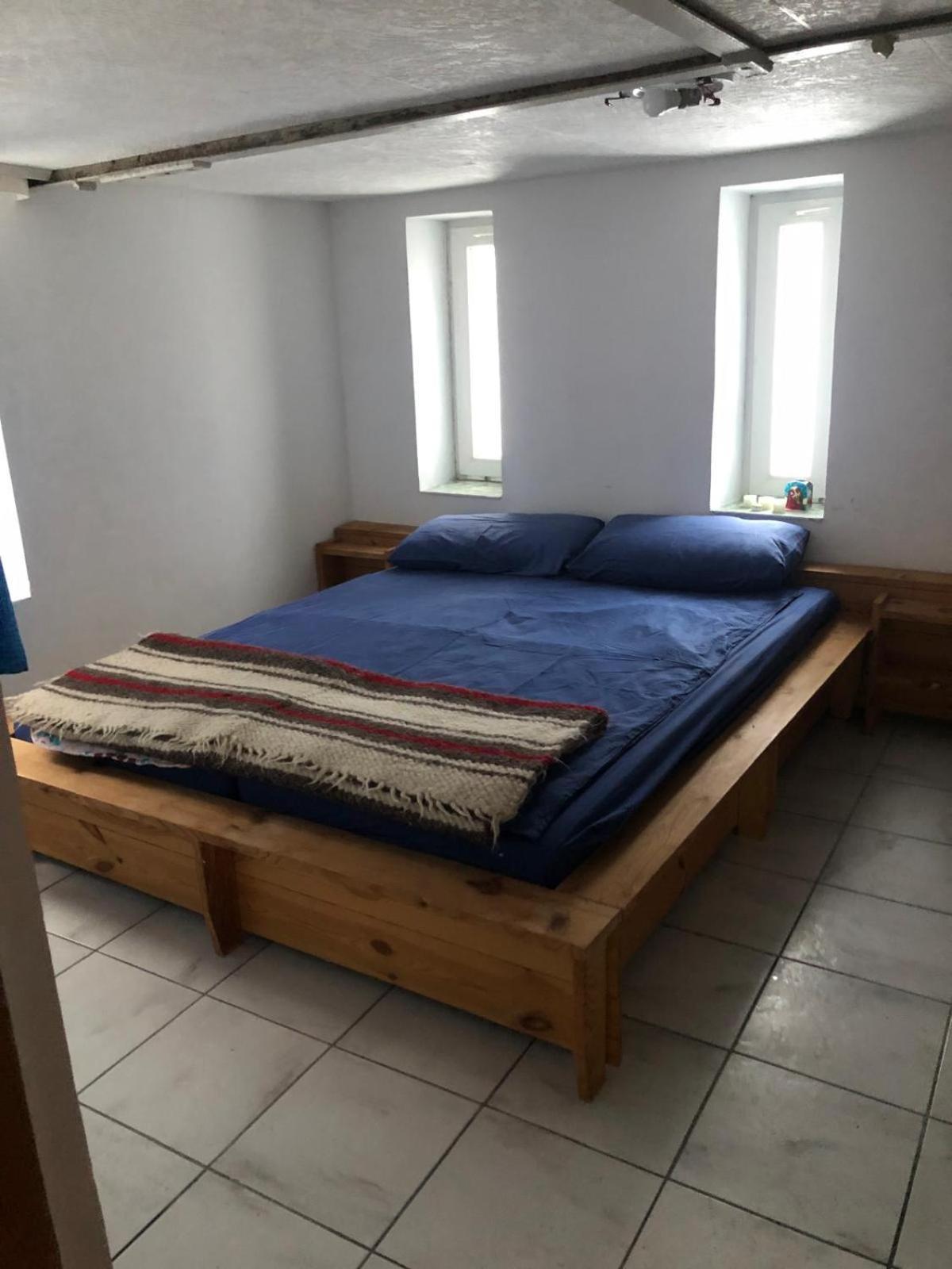 Casa Din Deal Podis Bagian luar foto